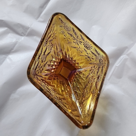 Vintage Indiana Carnival Glass Amber Pedestal Diamond Shaped Dish - Picture 5 of 5